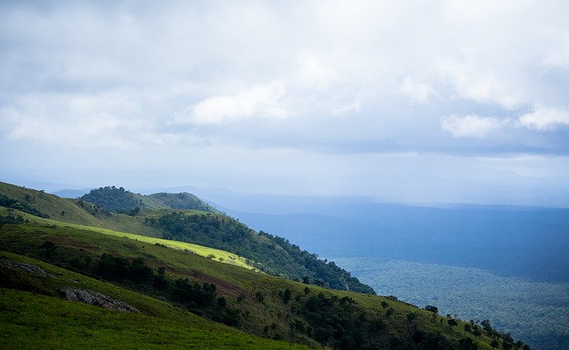 篮球NBA官方推出历史最佳阵容投票